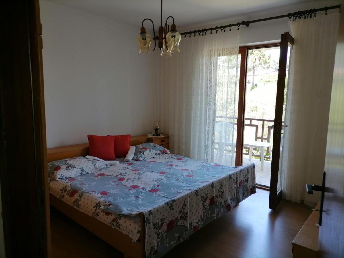 Apartman Samardzic Krk Town Exteriör bild