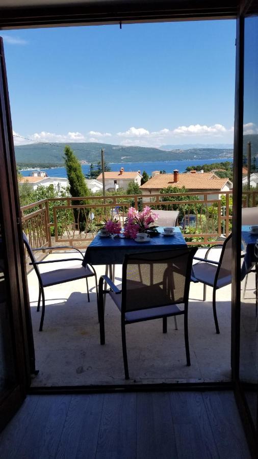 Apartman Samardzic Krk Town Exteriör bild