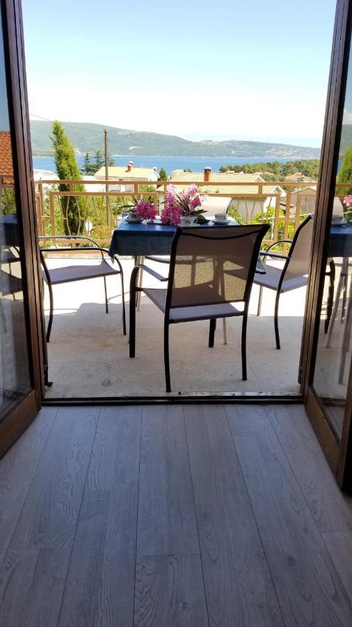 Apartman Samardzic Krk Town Exteriör bild
