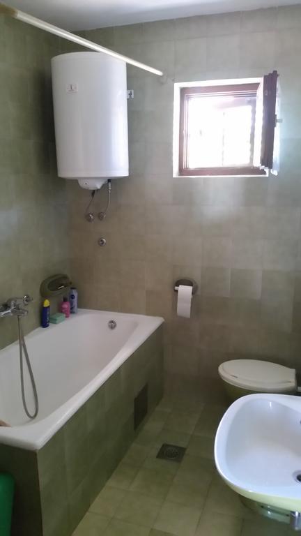 Apartman Samardzic Krk Town Exteriör bild